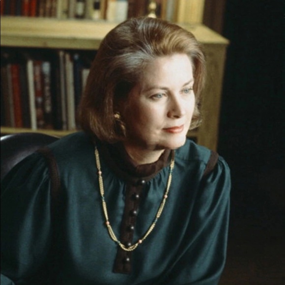 Grace Kelly Simple Stone Double Strand Chain Necklace 18k Gold Plated - Picture 8 of 9